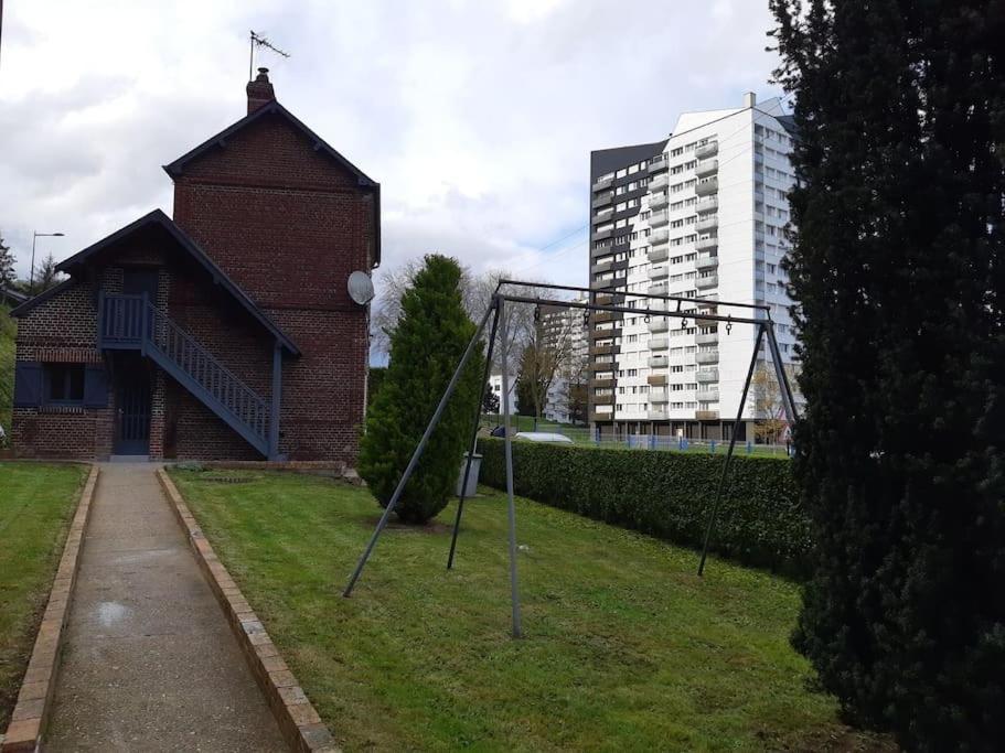 La Briqueterie De Maromme Villa Bagian luar foto
